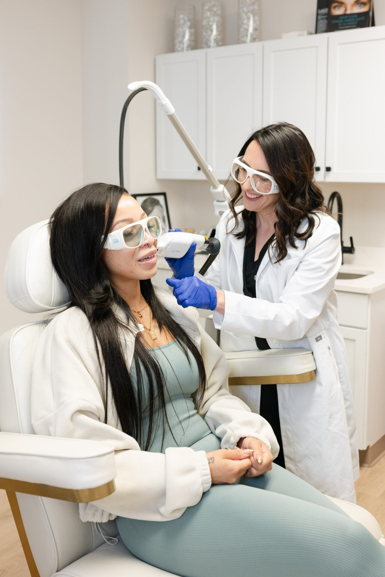 DR. DANIELLE GRAUER DNP, FNP-BC, MSN, CCTC